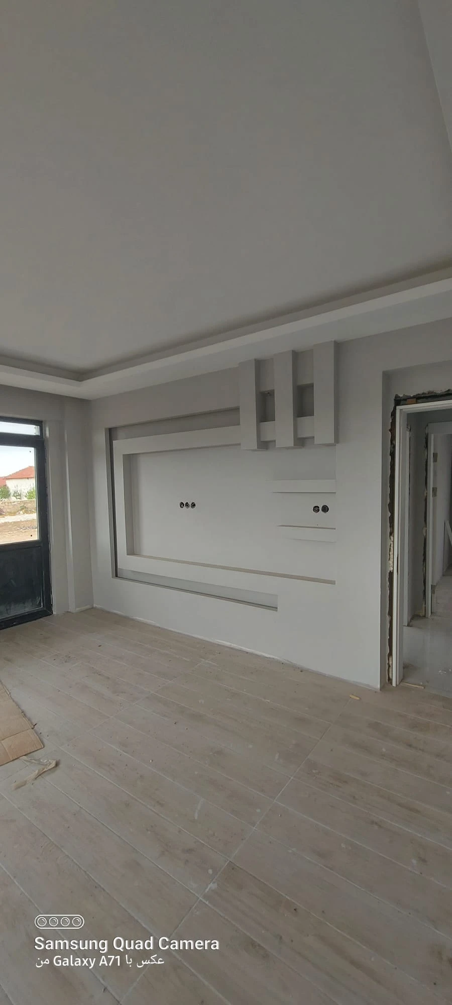 Wall Design 9